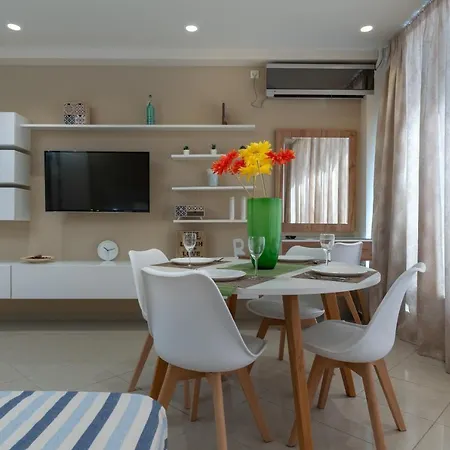 Amazing Apartments @ Monastiraki Subway Station Athen Exterior foto