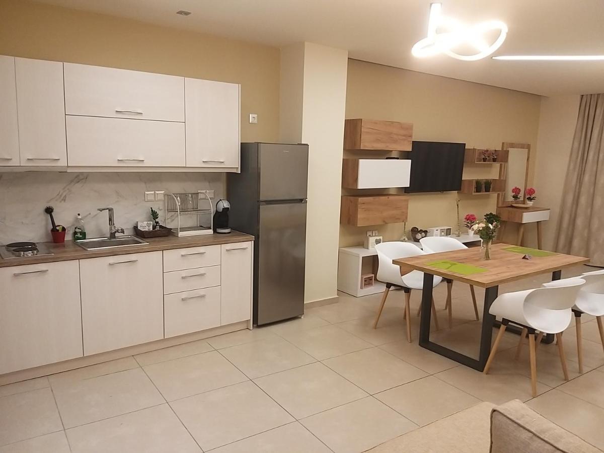 Amazing @ Monastiraki Subway Station Apartment