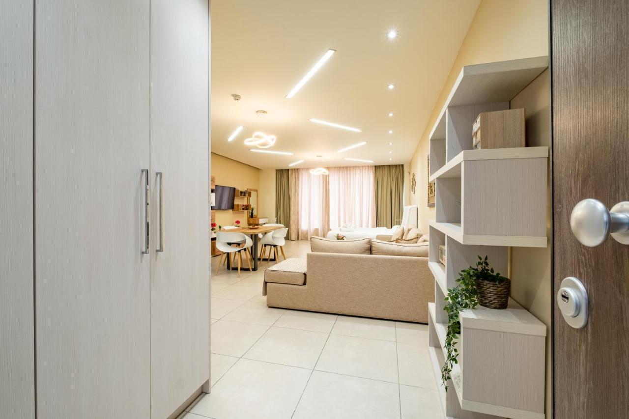 Apartment Amazing @ Monastiraki Subway Station *