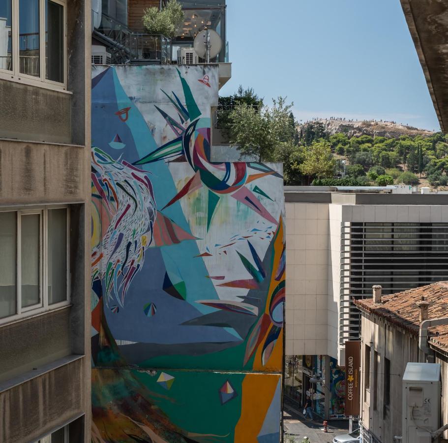 Amazing @ Monastiraki Subway Station *